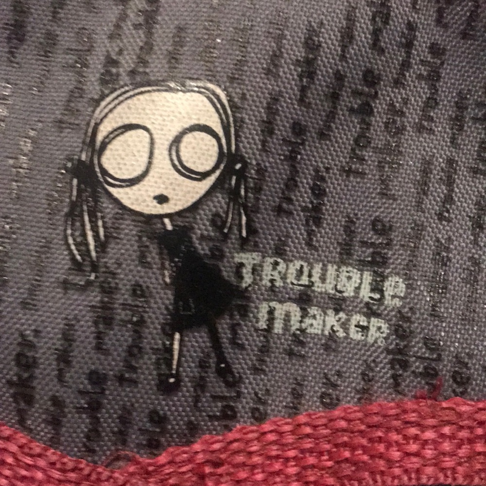 Trouble maker makeup bag - Picture 3 of 4